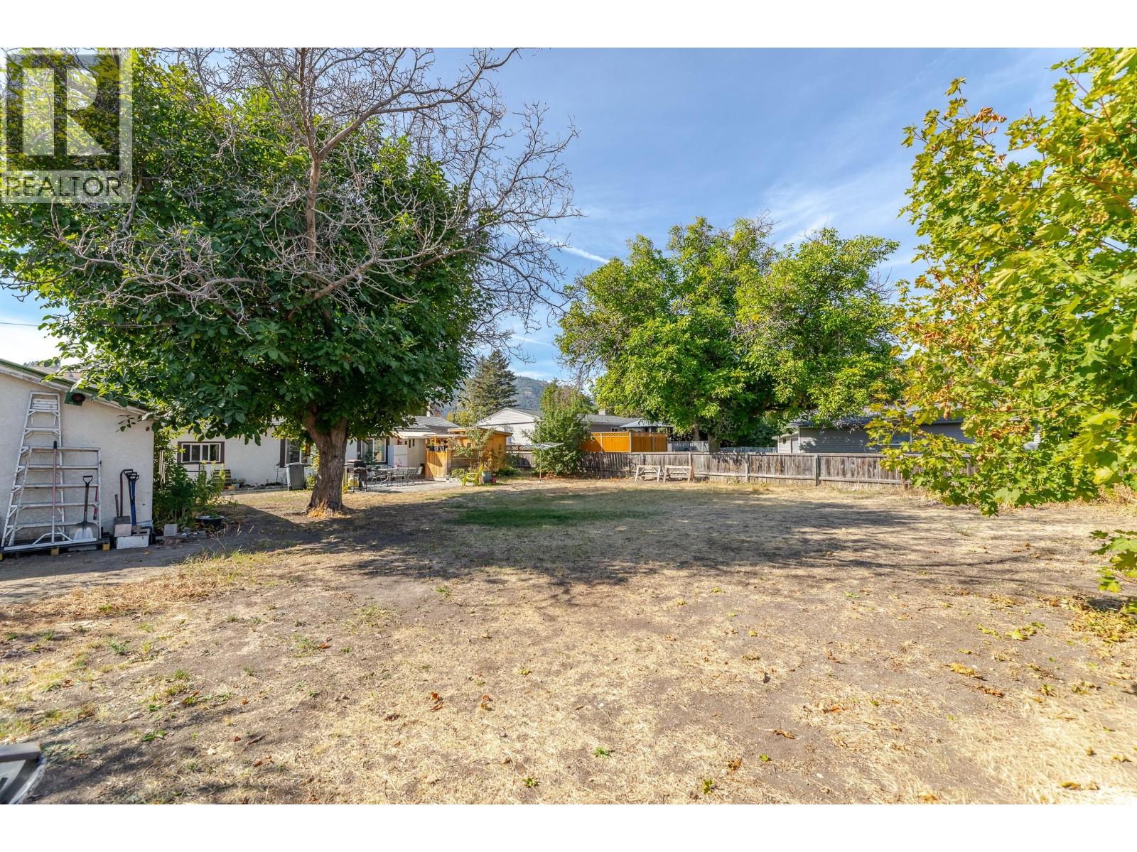 11106 PRAIRIE VALLEY Road - Image 40
