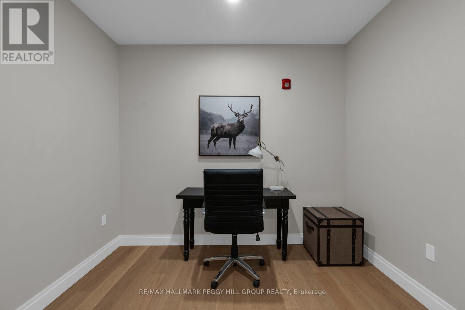 #103 32 BRUNEL ROAD - 7