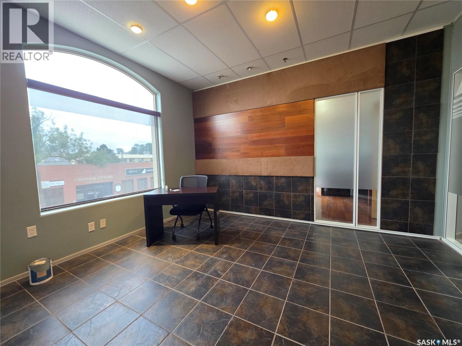 202 245 Central AVENUE N, Swift Current — photo 3