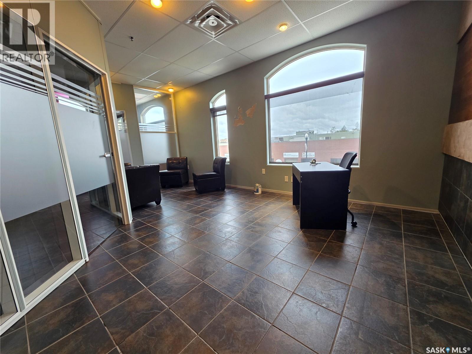 202 245 Central AVENUE N, Swift Current — photo 4