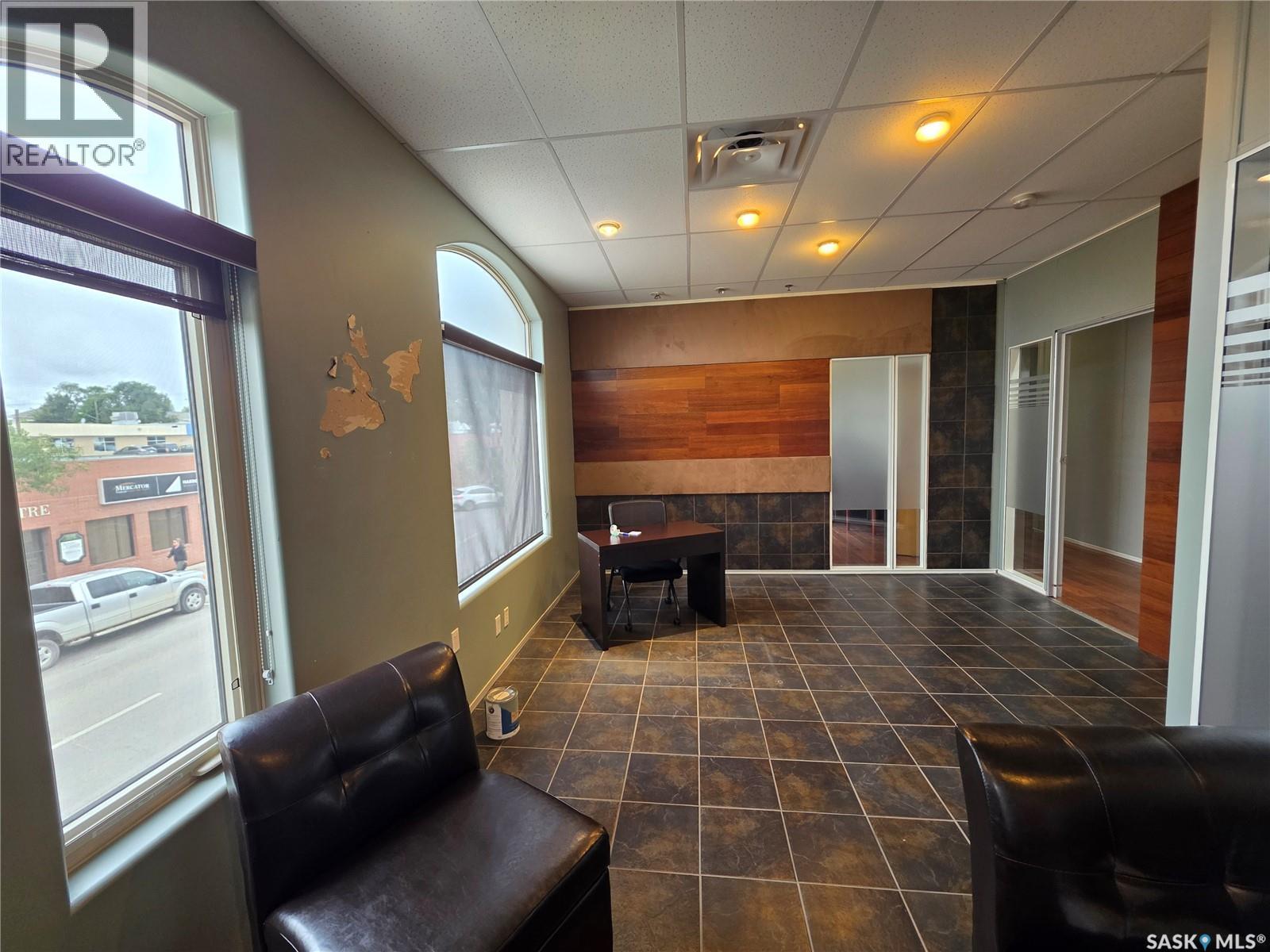 202 245 Central AVENUE N, Swift Current — photo 5