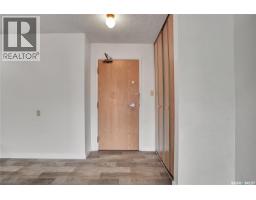 202 403 Tait Court, Saskatoon, SK S7H5L3 Photo 9