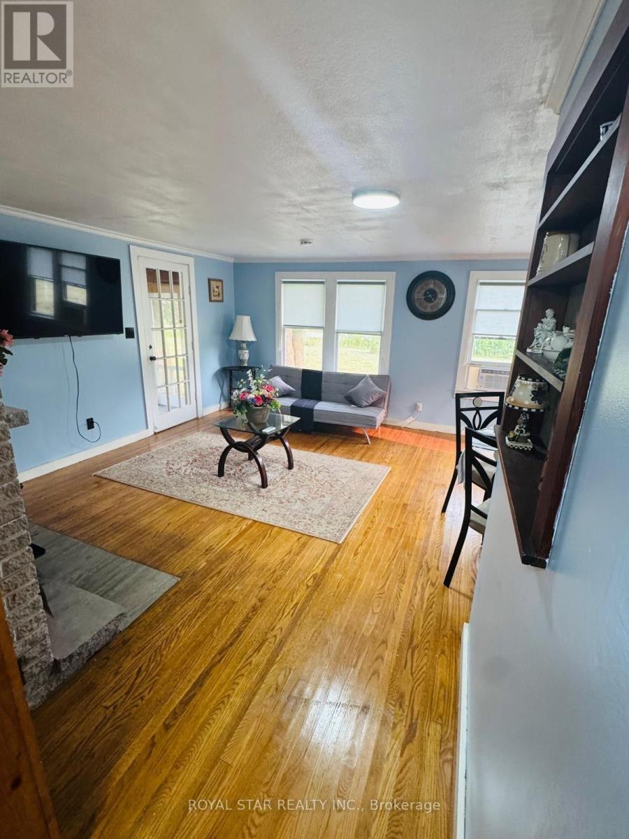 1726 TOWNLINE ROAD - 6