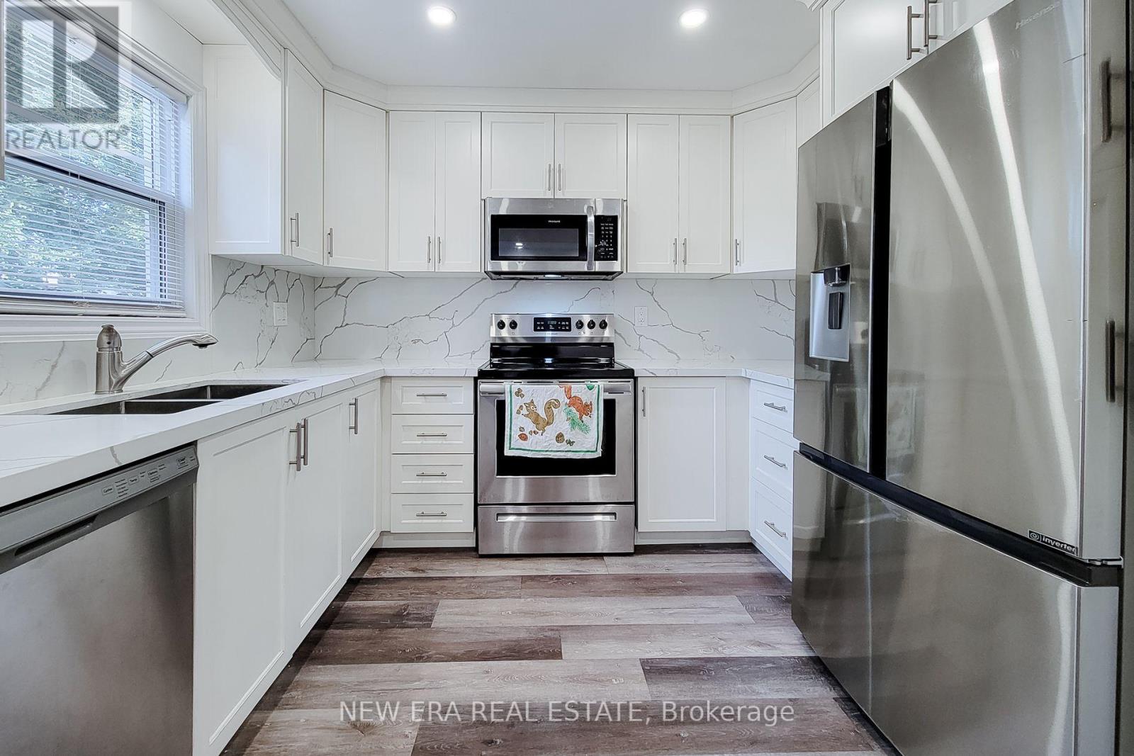 391 COPE STREET - 20