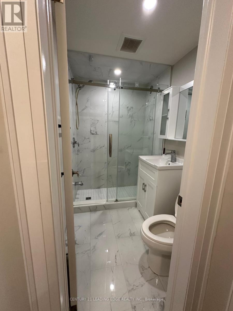 LOWER LEVEL - 246 PANNAHILL ROAD, Toronto (Bathurst Manor) — photo 5