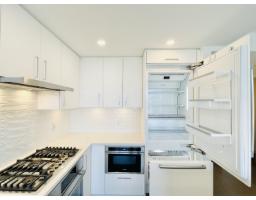 303 1588 Johnston Road, White Rock, BC V4B0C5 Photo 9
