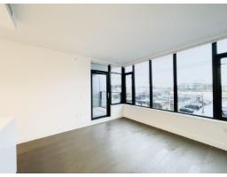 303 1588 Johnston Road, White Rock, BC V4B0C5 Photo 6