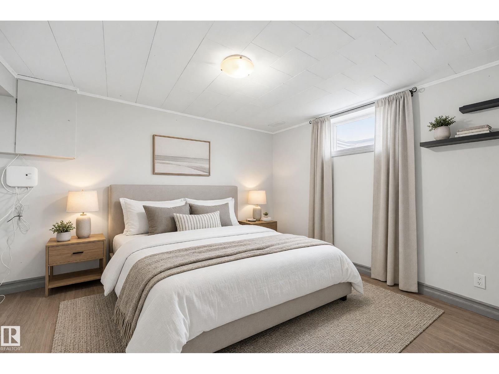 3523 106 ST NW - 33
