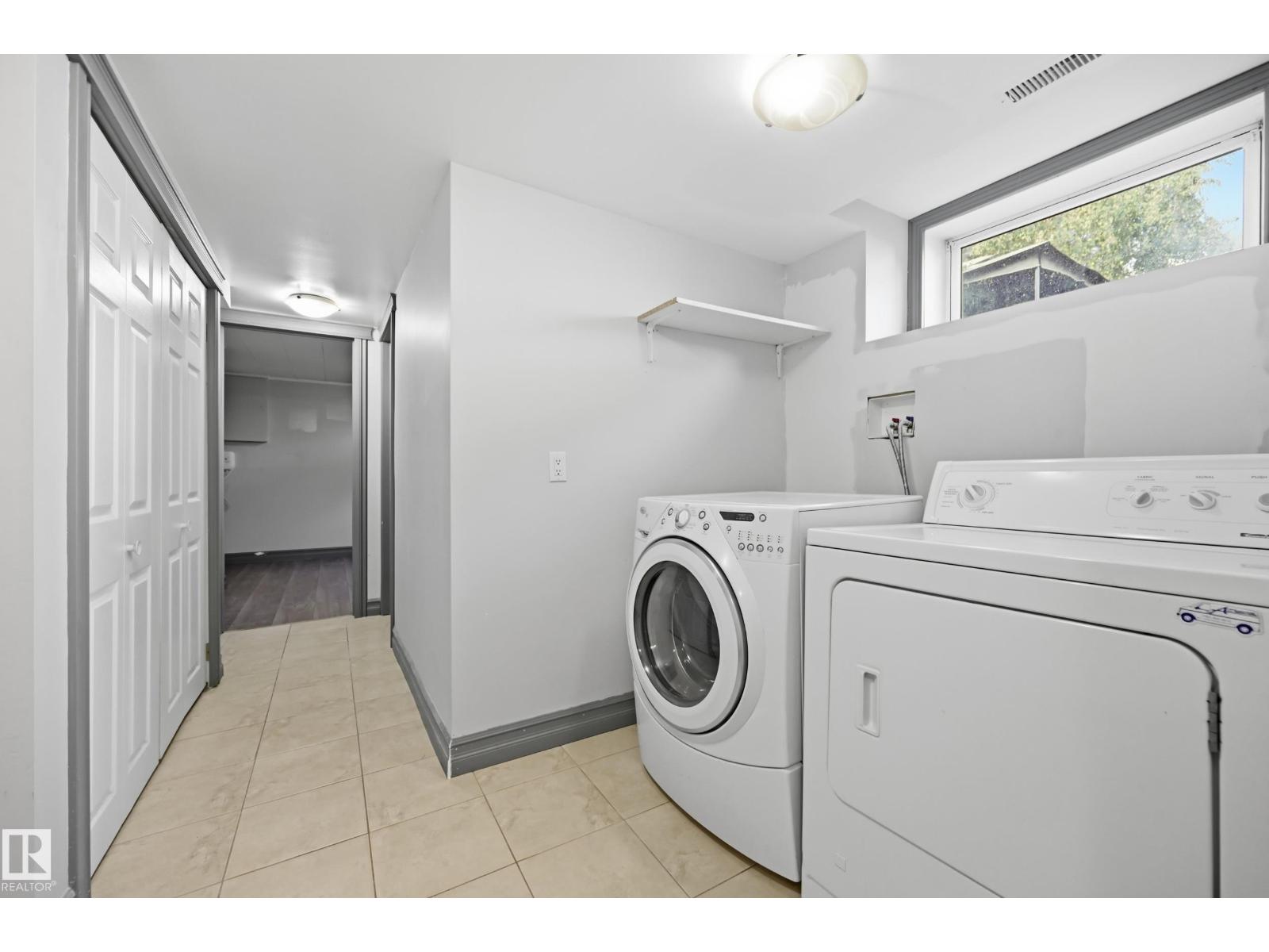 3523 106 ST NW - 39