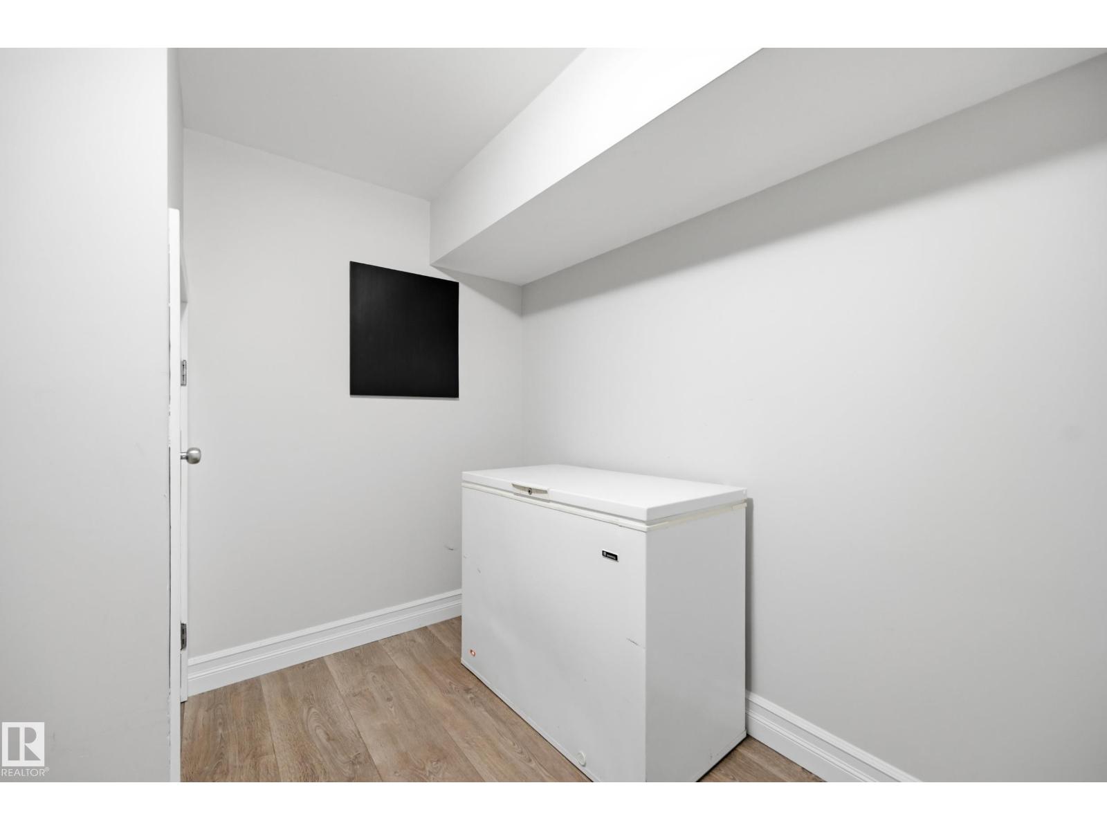 3523 106 ST NW - 42