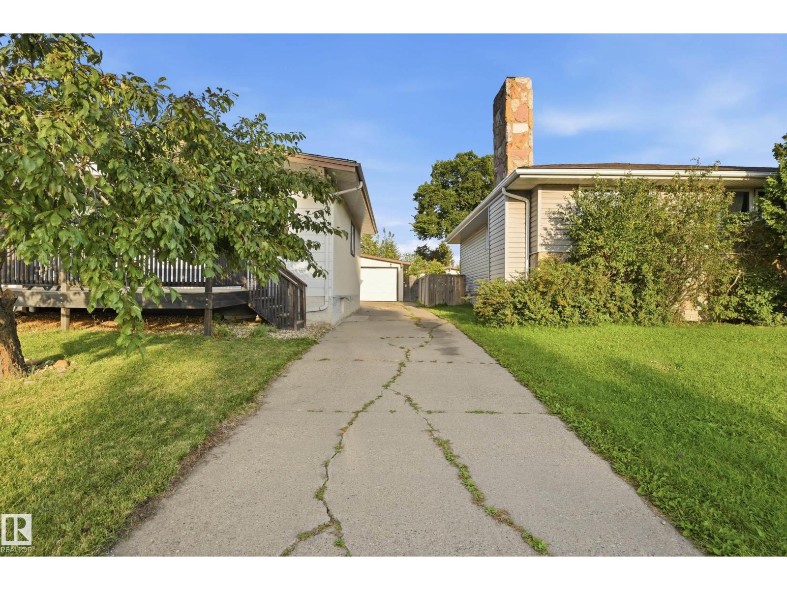 3523 106 ST NW - 43