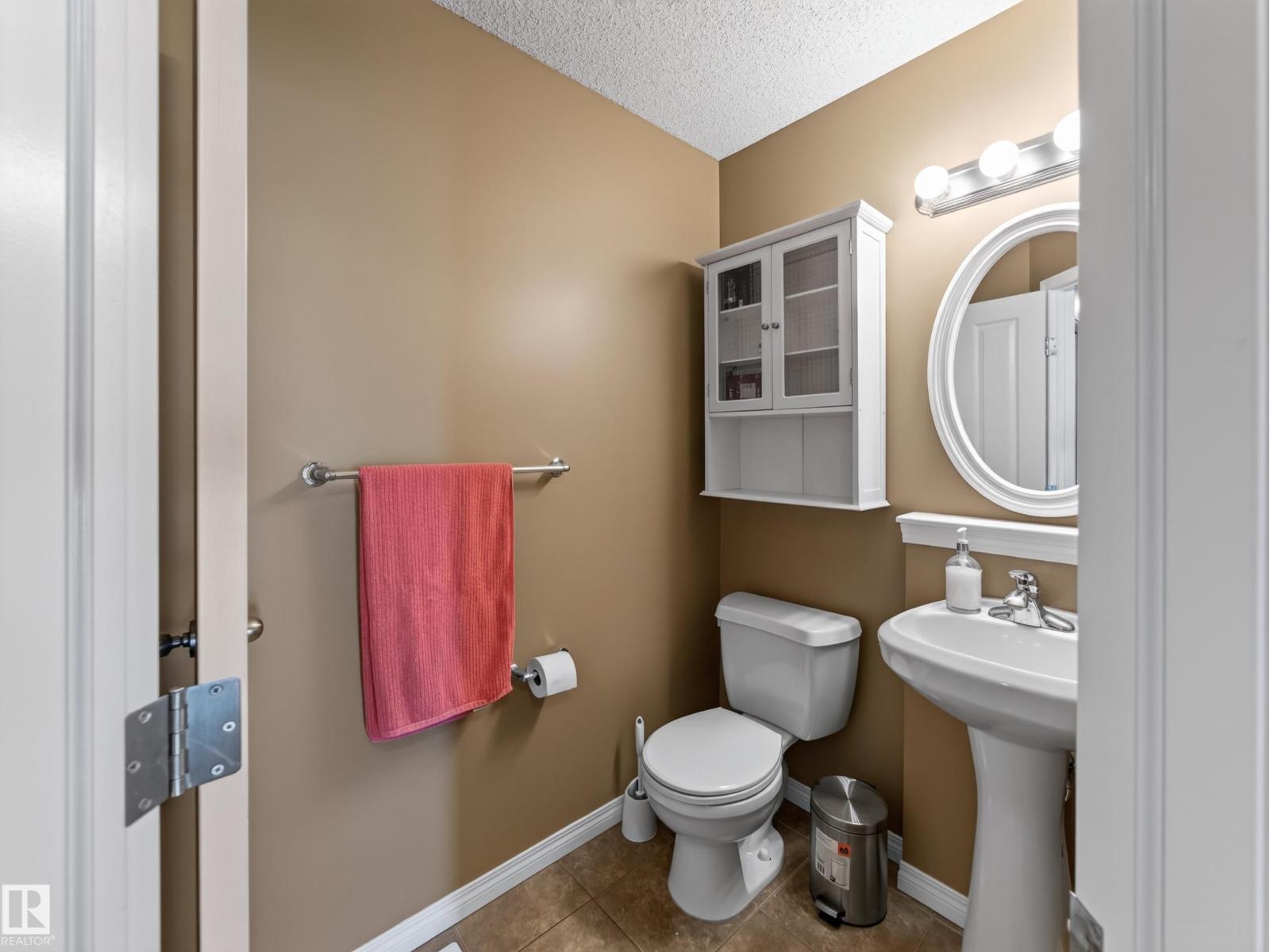 460 CHARLOTTE CR - 19
