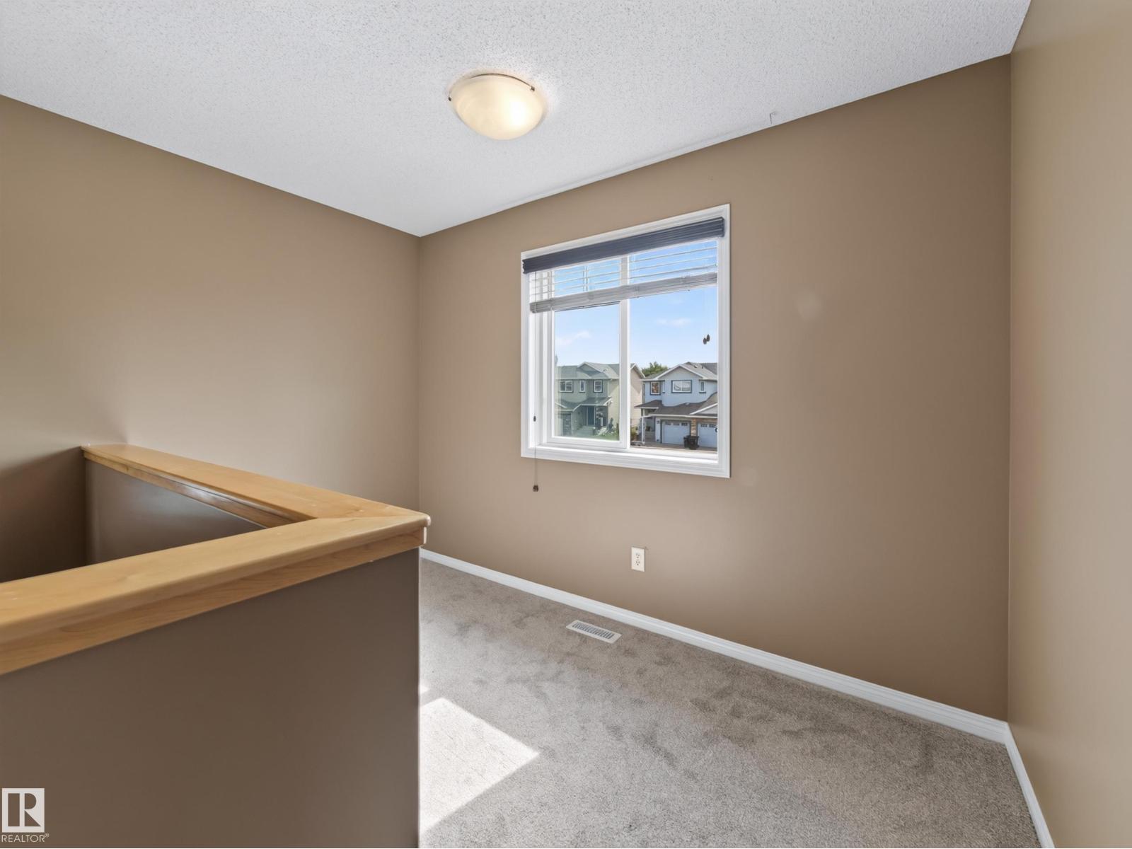 460 CHARLOTTE CR - 22