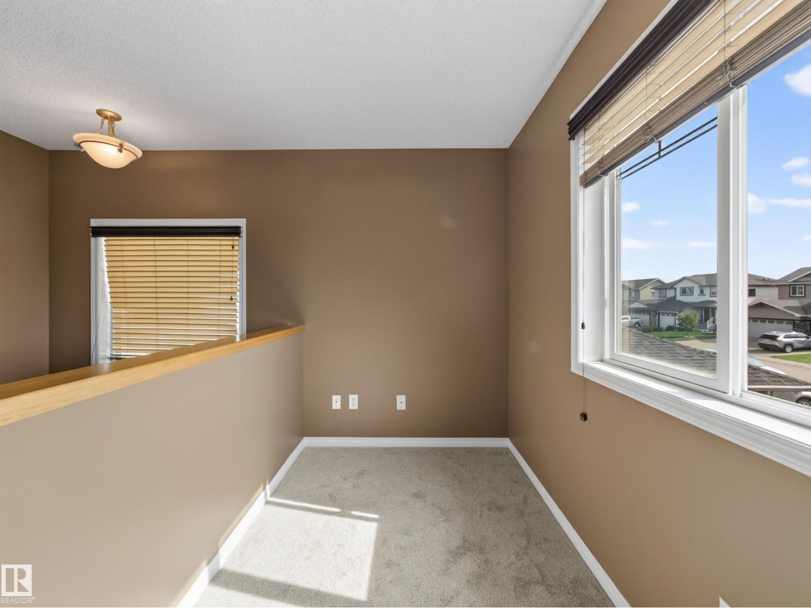 460 CHARLOTTE CR - 24