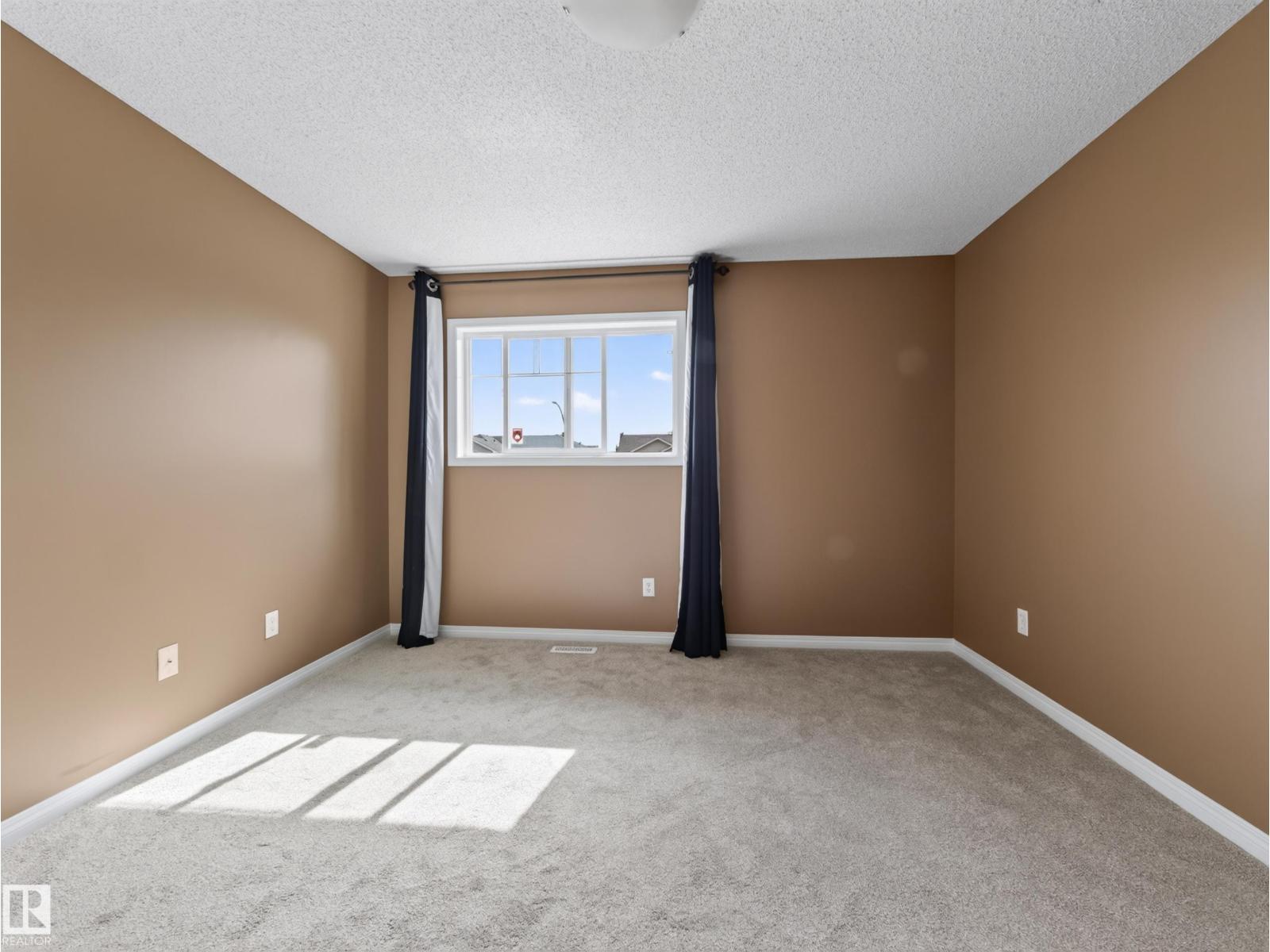 460 CHARLOTTE CR - 26