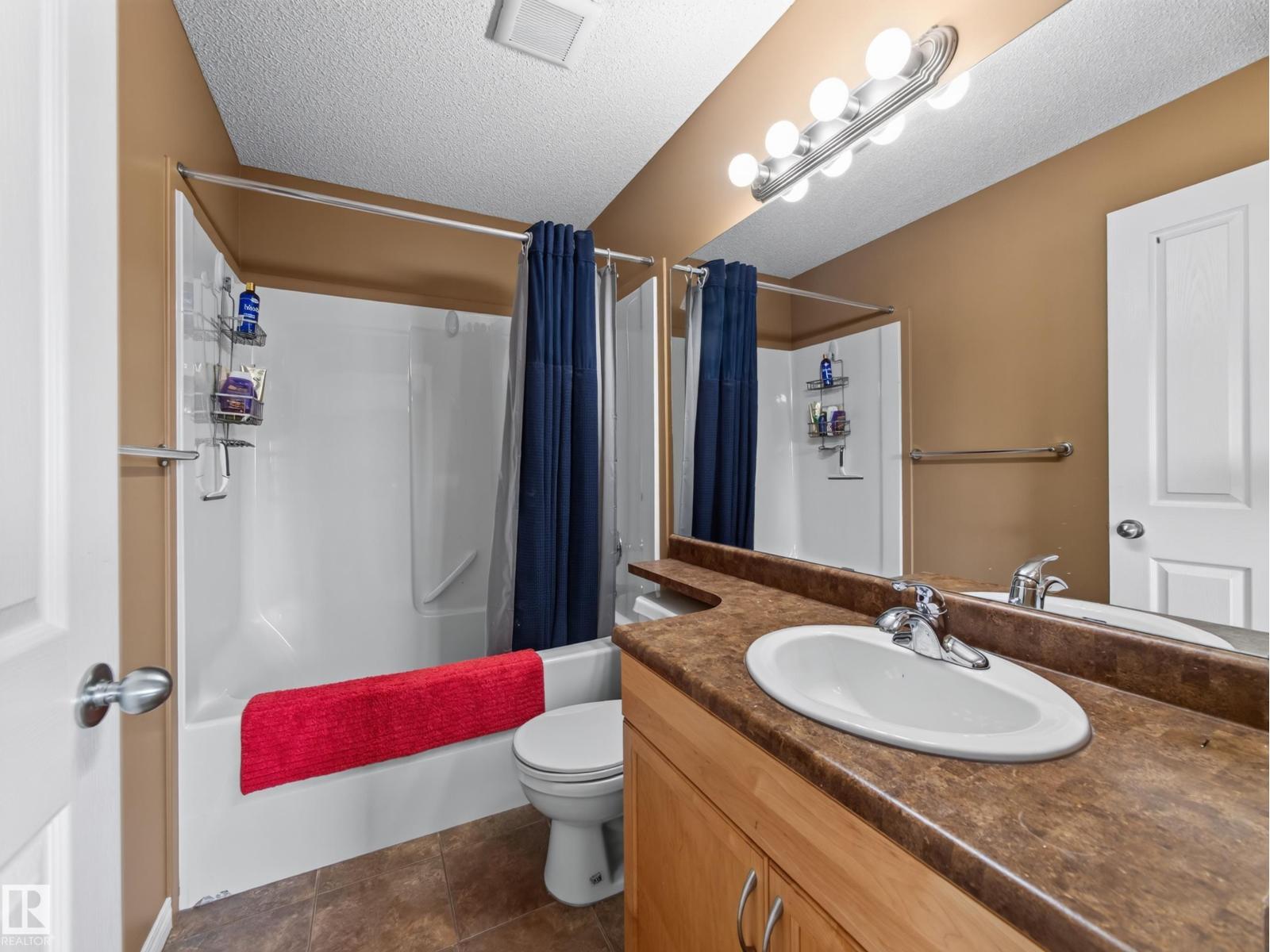 460 CHARLOTTE CR - 29