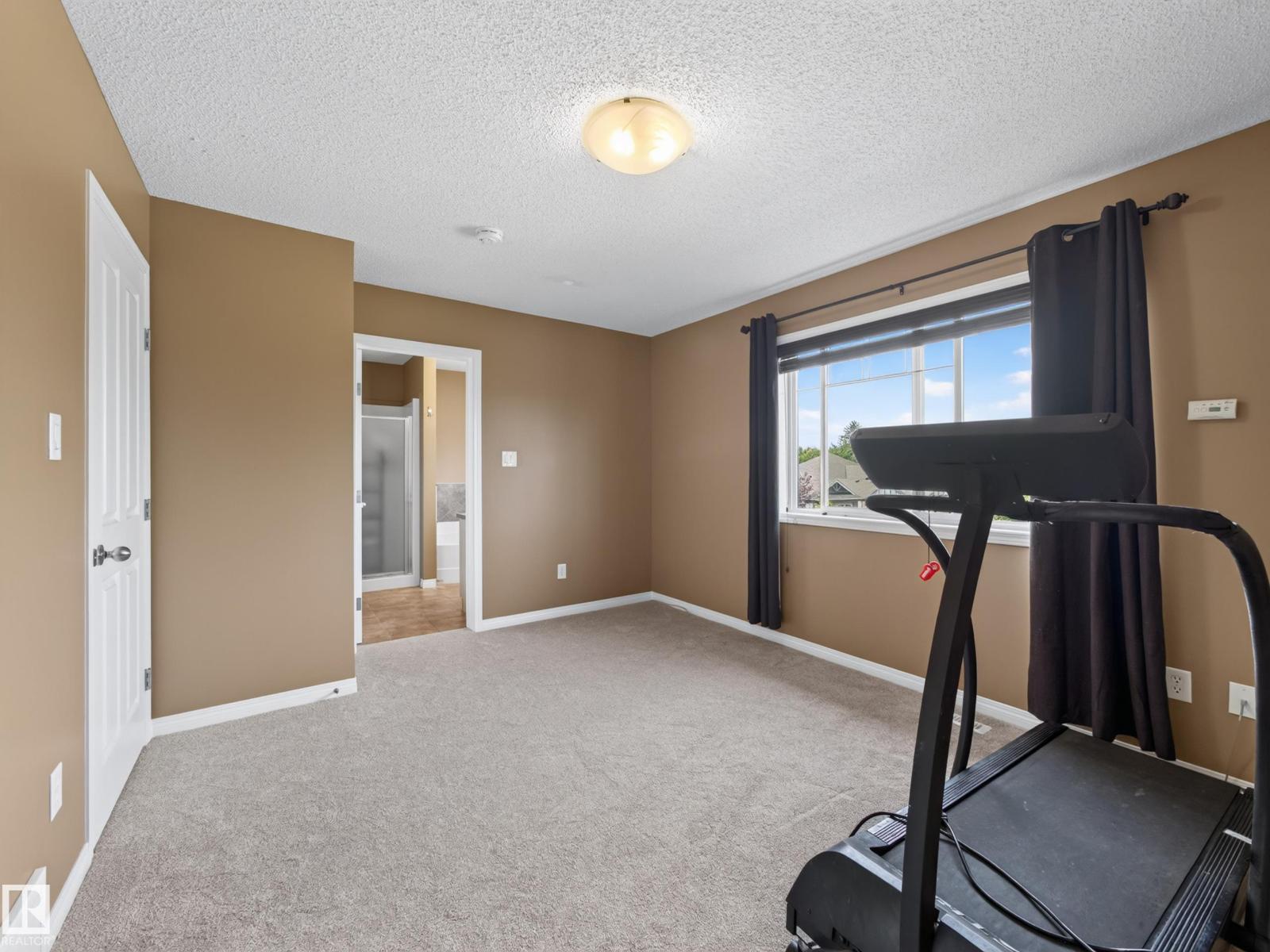 460 CHARLOTTE CR - 32