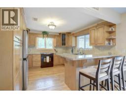 3pc Ensuite bath - 3525 Mckellar Road, West Kelowna, BC V4T1W1 Photo 12