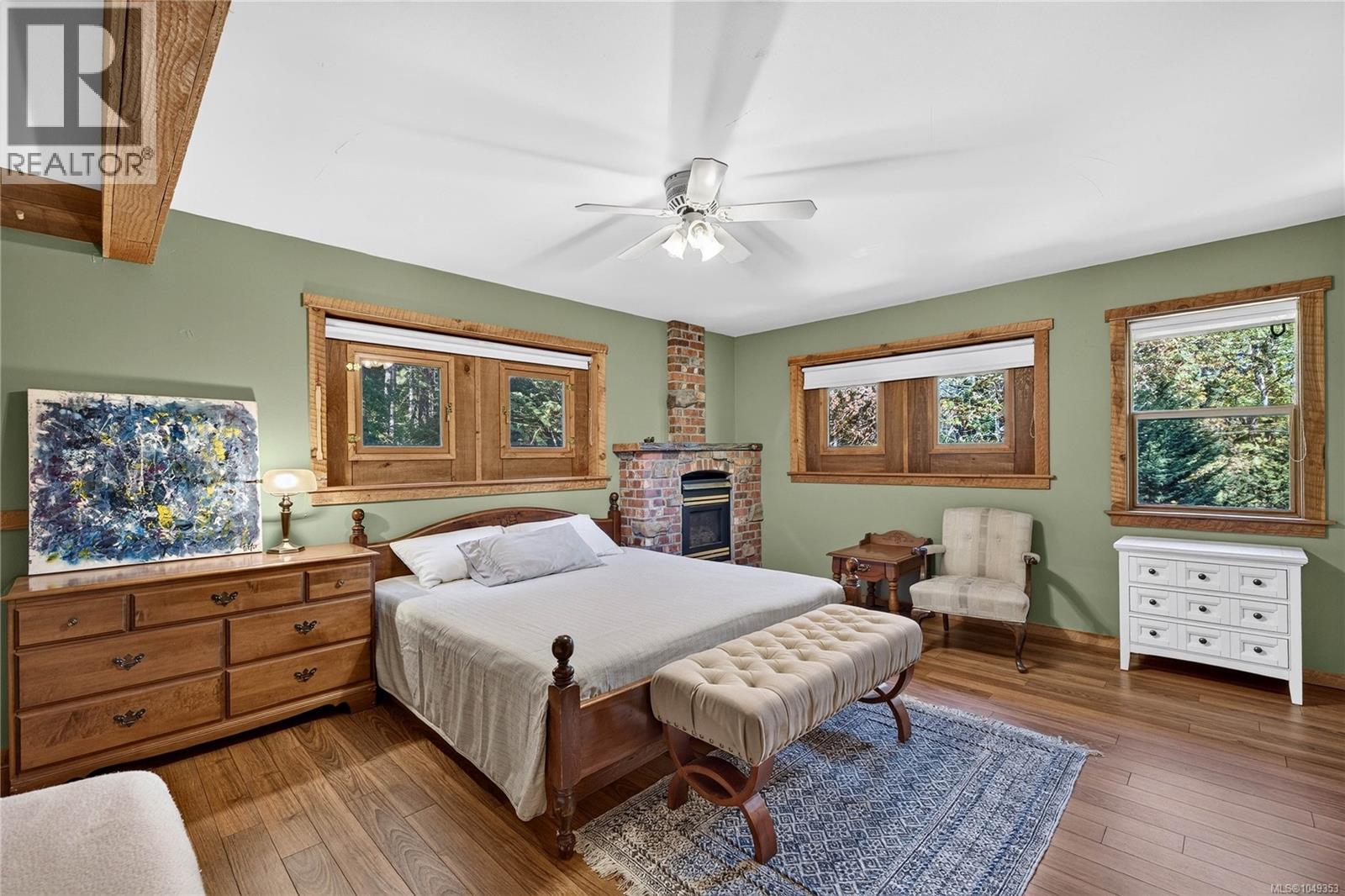 521 Beddis Rd - 28