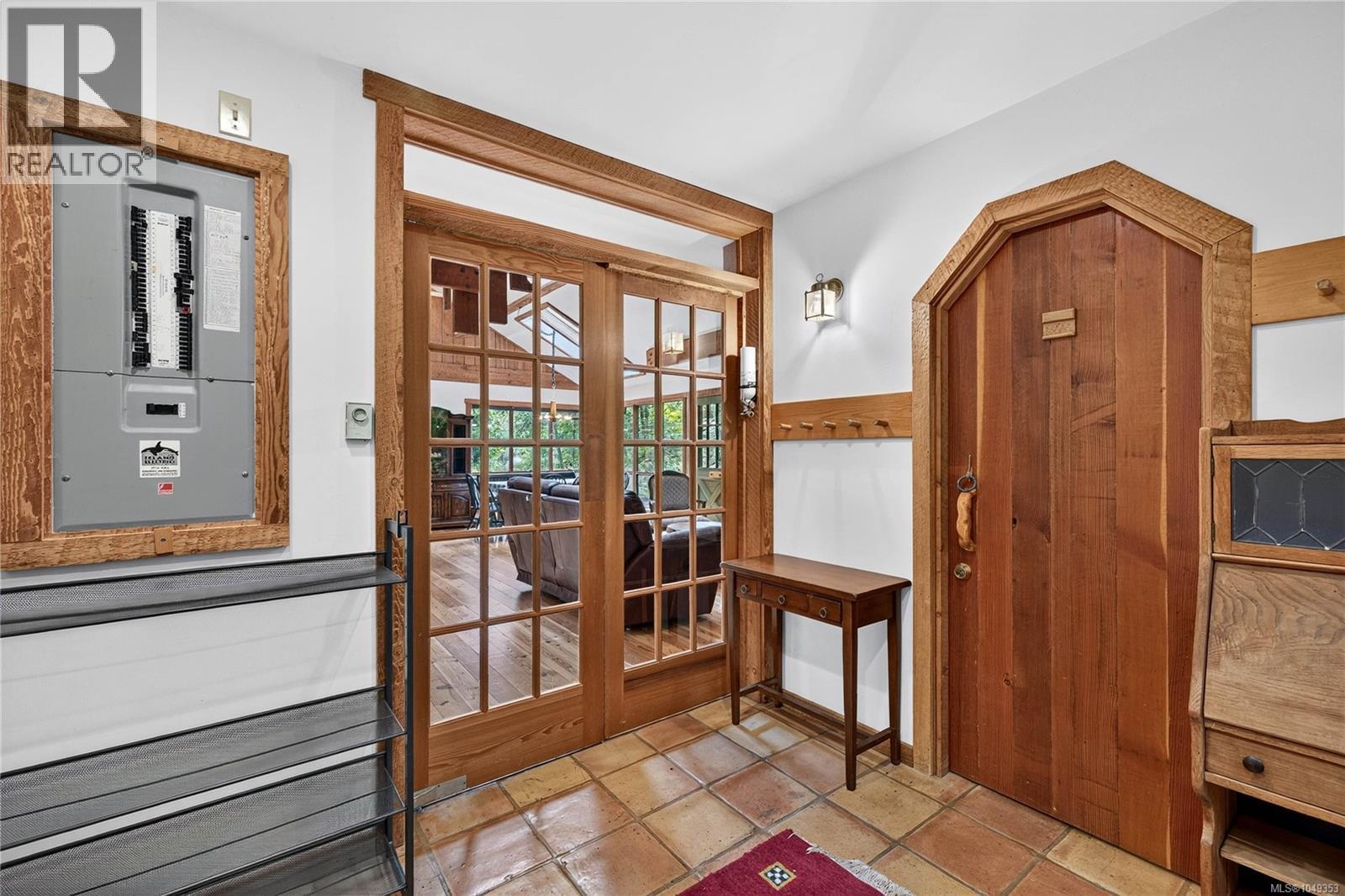 521 Beddis Rd - Image 6