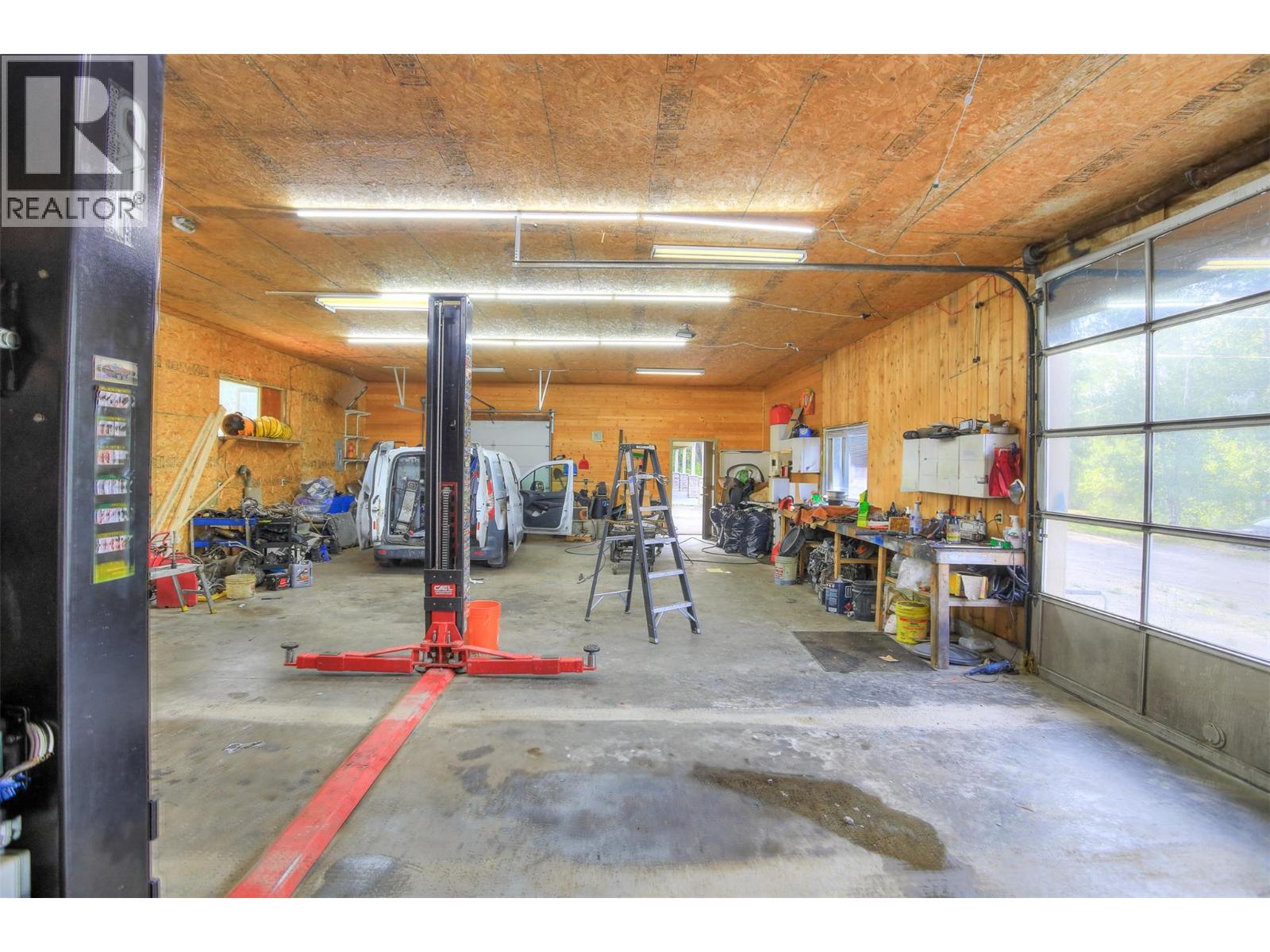 3525 McKellar Road - 24