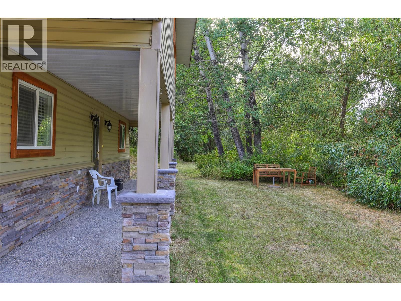 3525 McKellar Road - 32