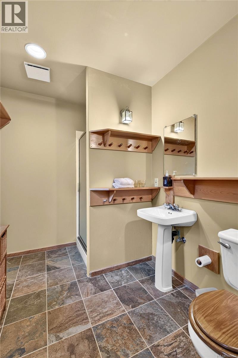 521 Beddis Rd - Image 23
