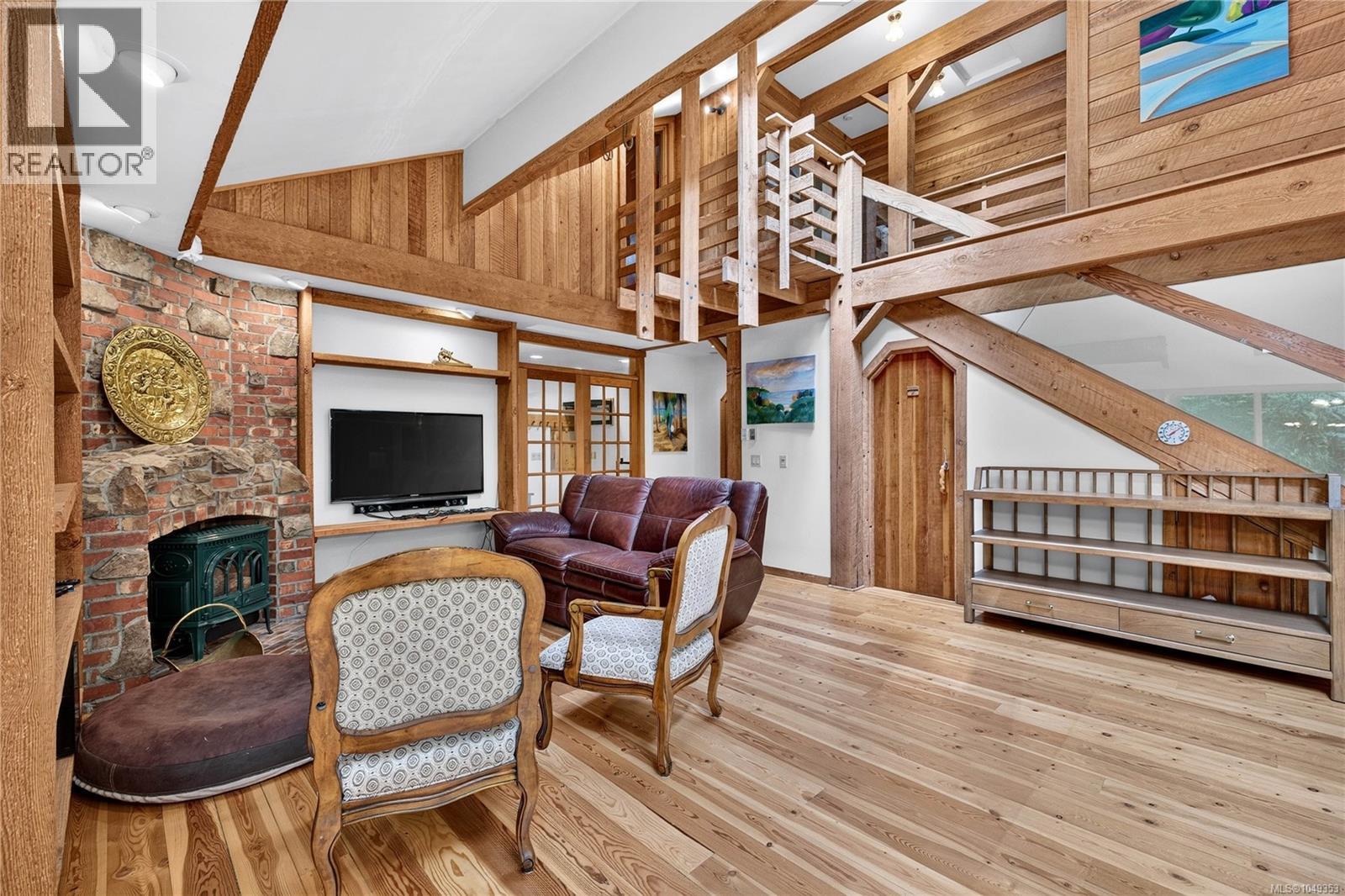 521 Beddis Rd - 9