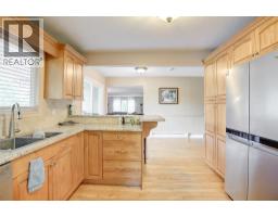 4pc Bathroom - 3525 Mckellar Road, West Kelowna, BC V4T1W1 Photo 11