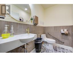 21 - 3200 Dufferin Street, Toronto, ON M6A2T3 Photo 14