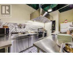 21 - 3200 Dufferin Street, Toronto, ON M6A2T3 Photo 15