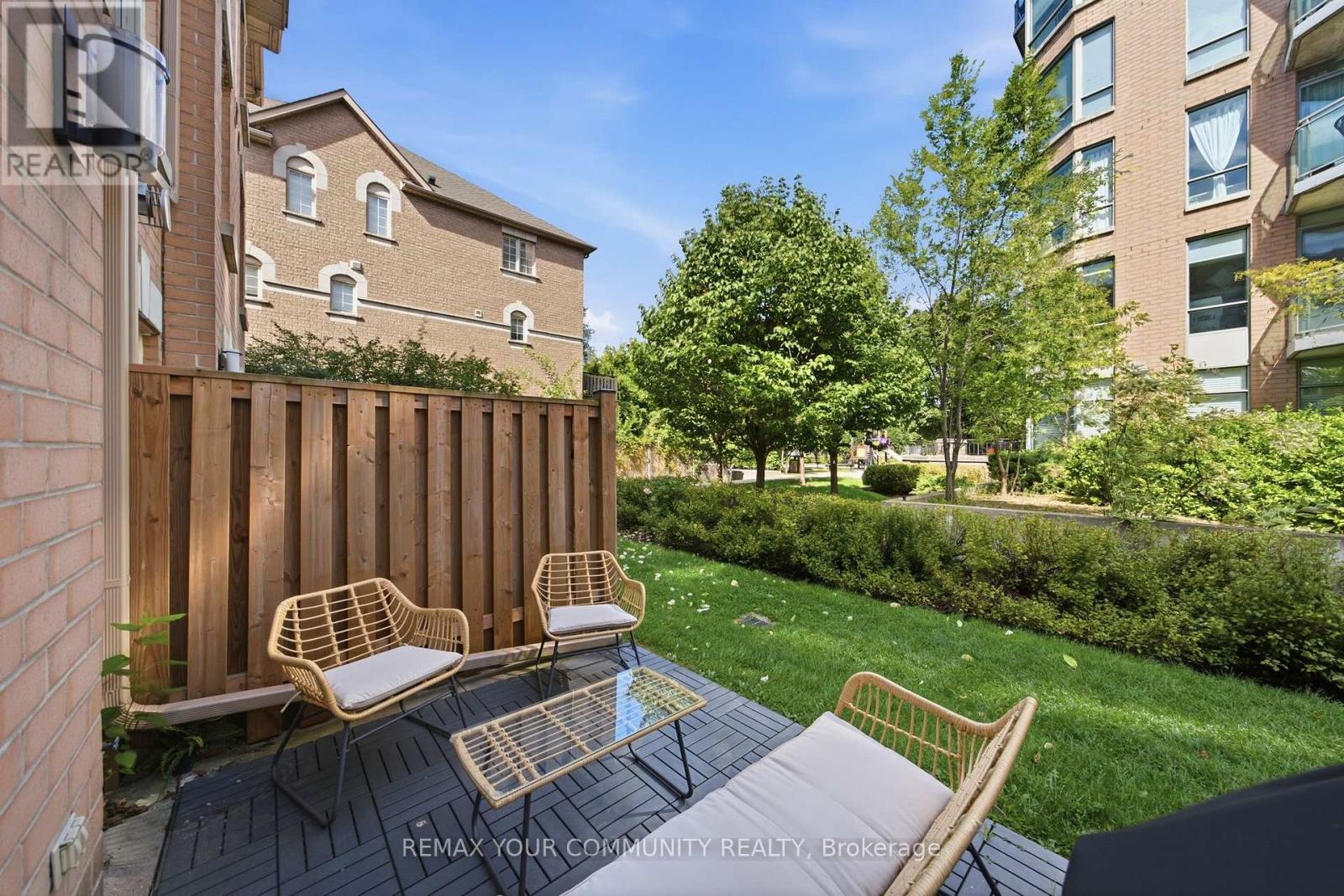 #3 180 MANITOBA STREET - 37