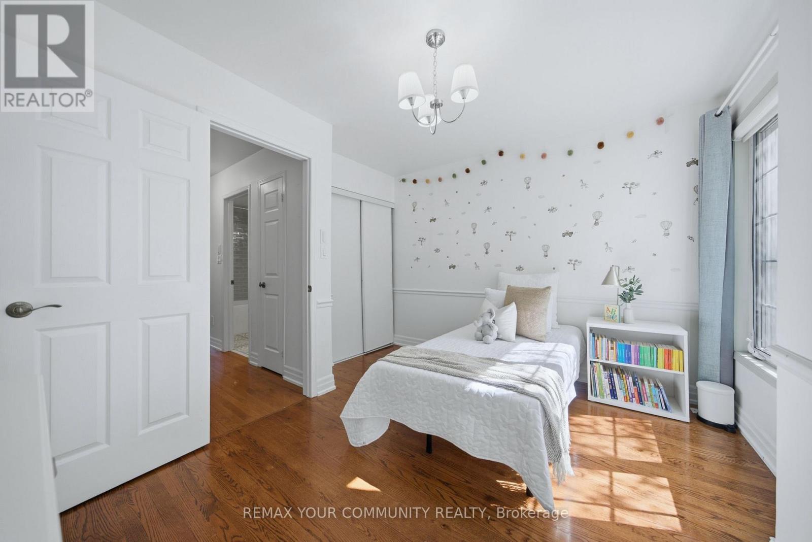 #3 180 MANITOBA STREET - 16