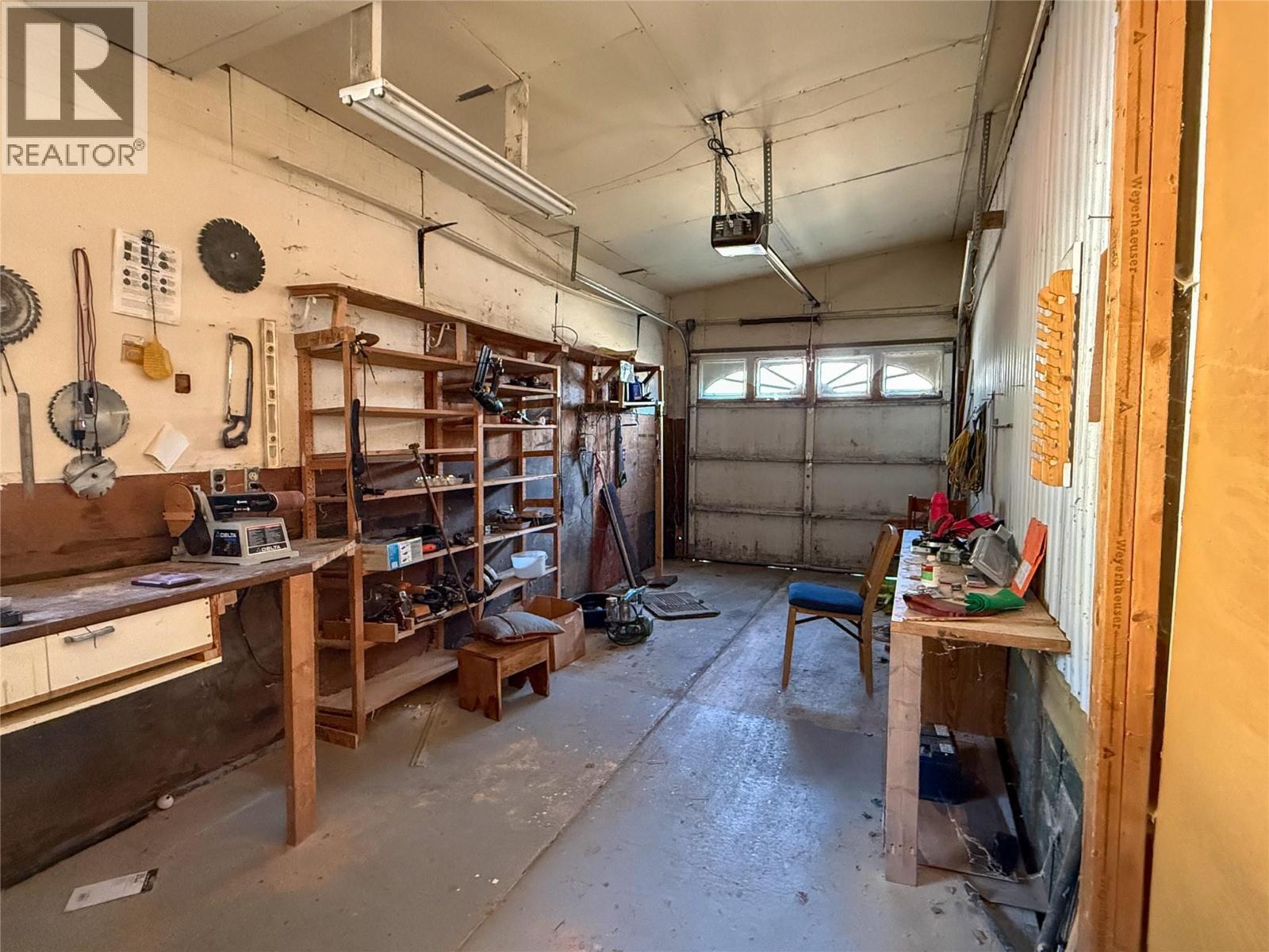 #8 7105 North Fork Road - 41