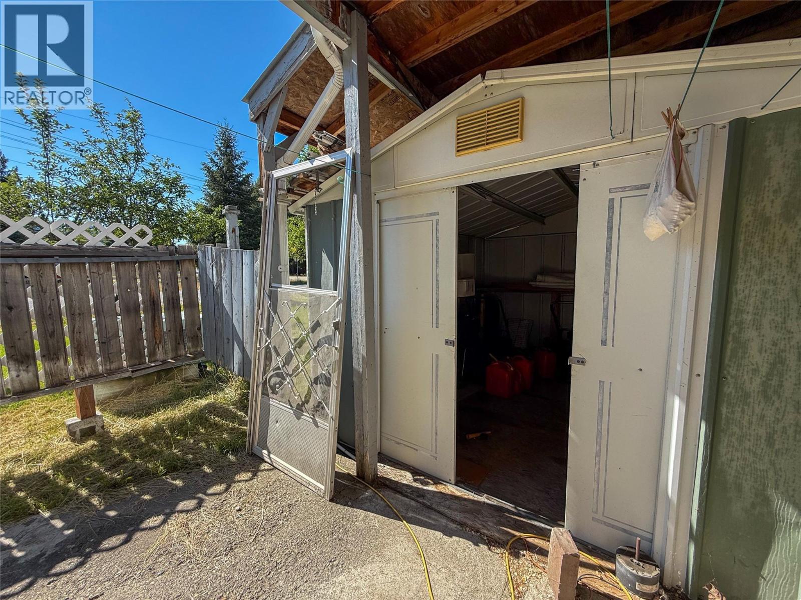 #8 7105 North Fork Road - 47