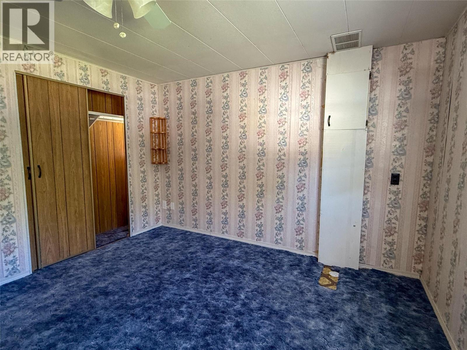 #8 7105 North Fork Road - 30