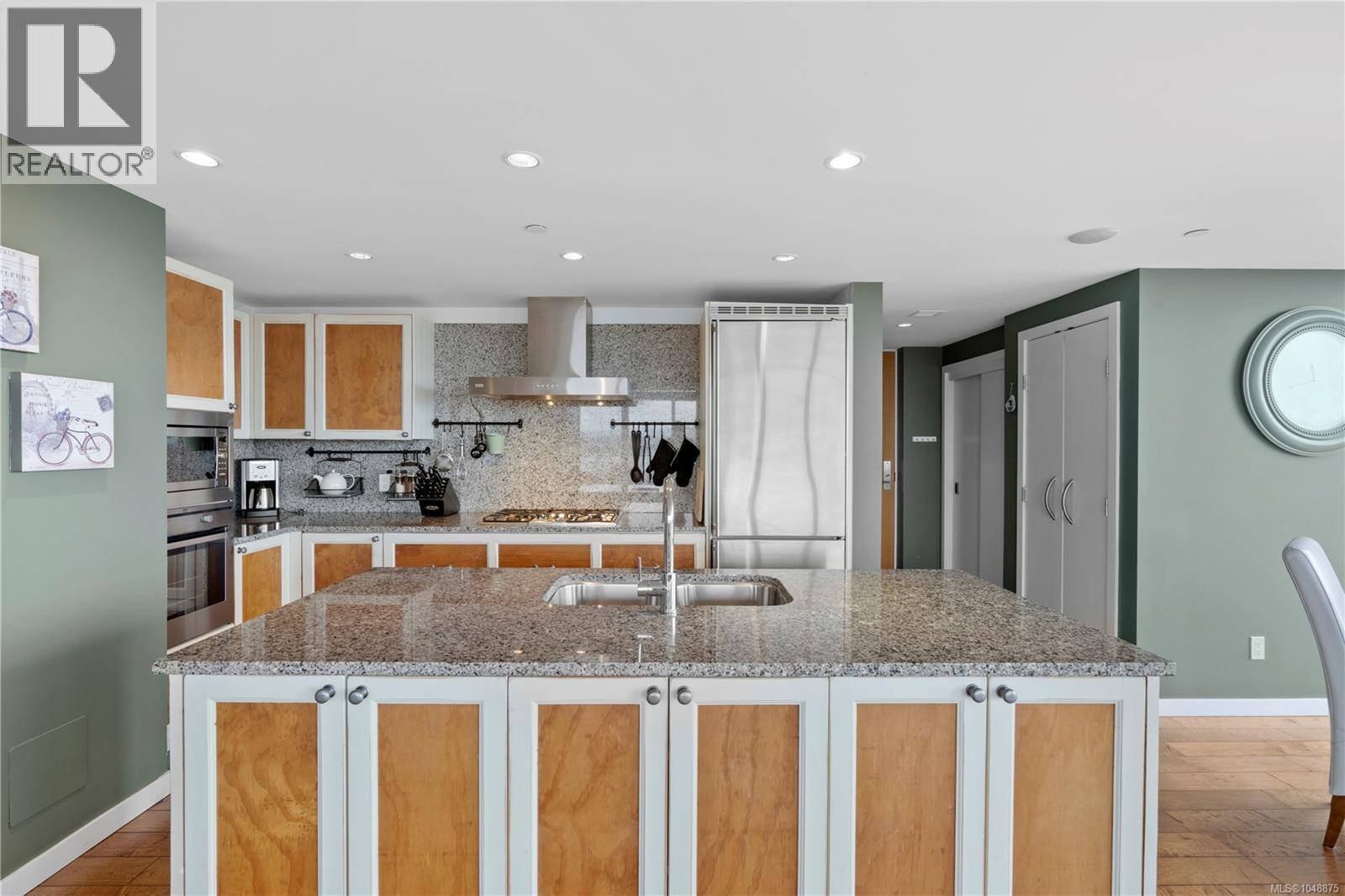 #1506 707 Courtney St - Image 6