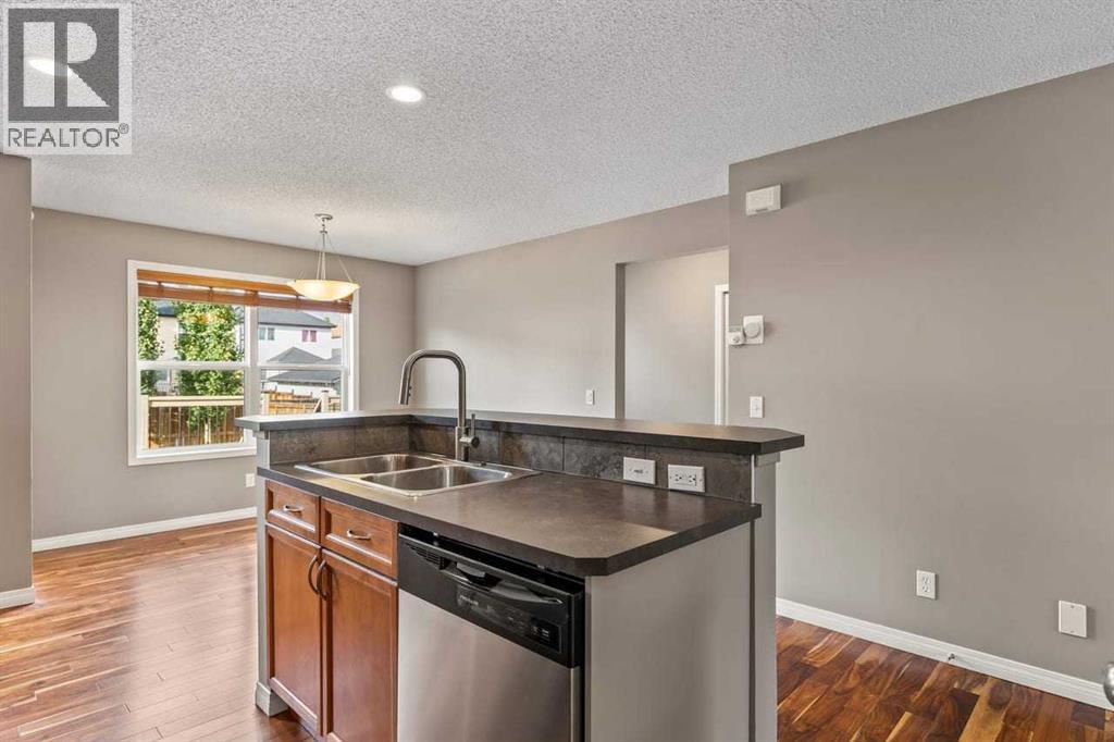 42 Everglen Manor SW - 10