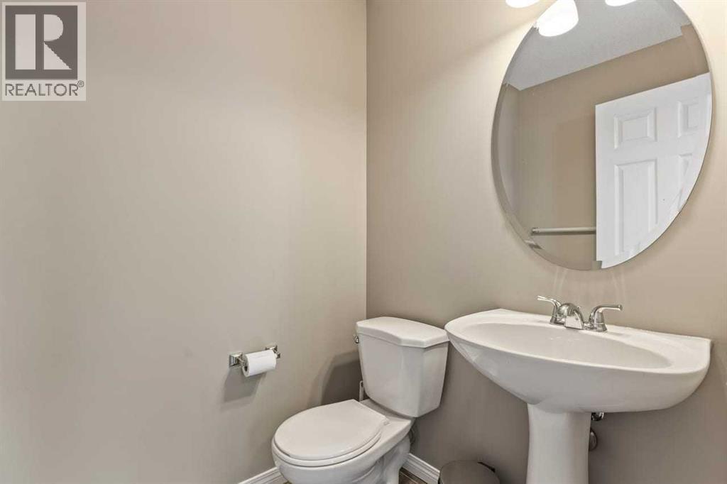 42 Everglen Manor SW - 15