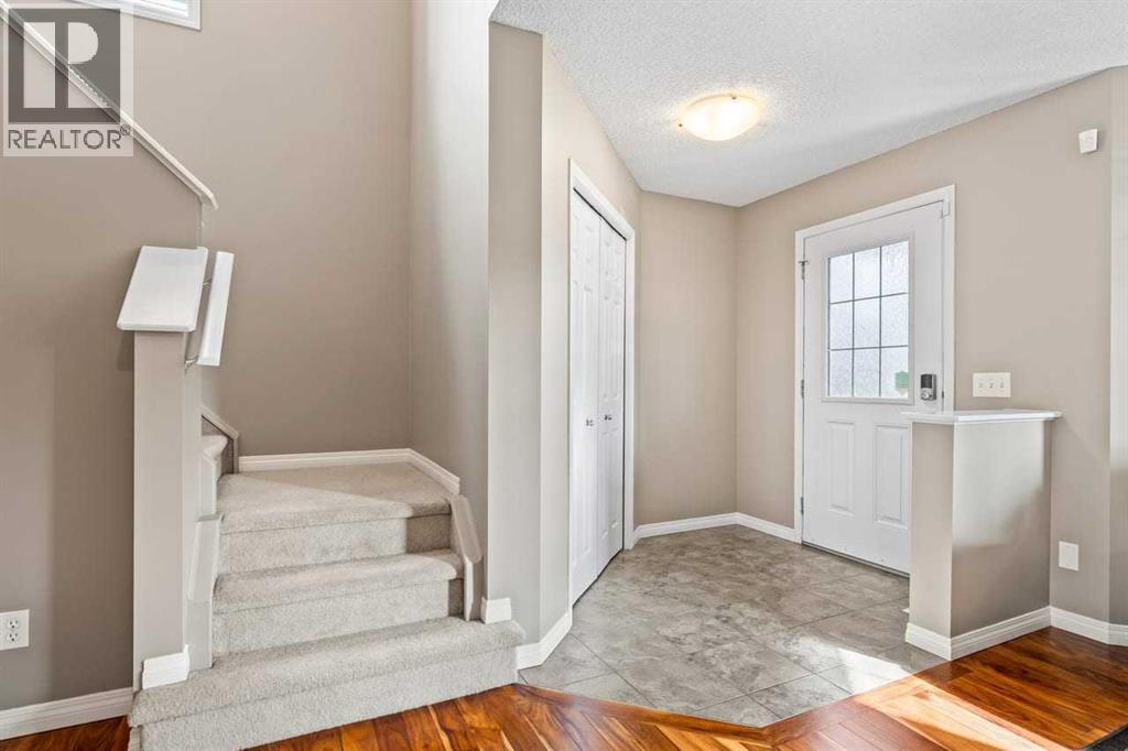 42 Everglen Manor SW - 2