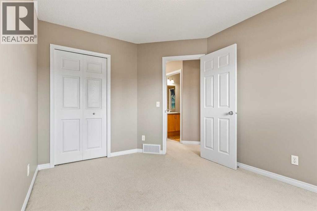 42 Everglen Manor SW - 26