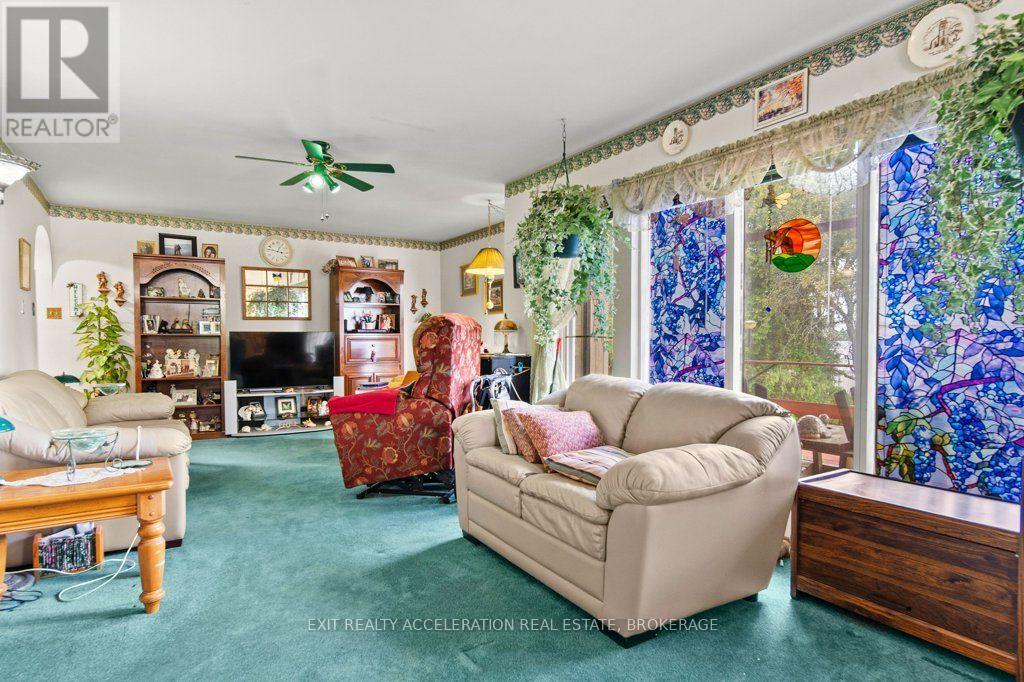 26 OAK LANE - 8