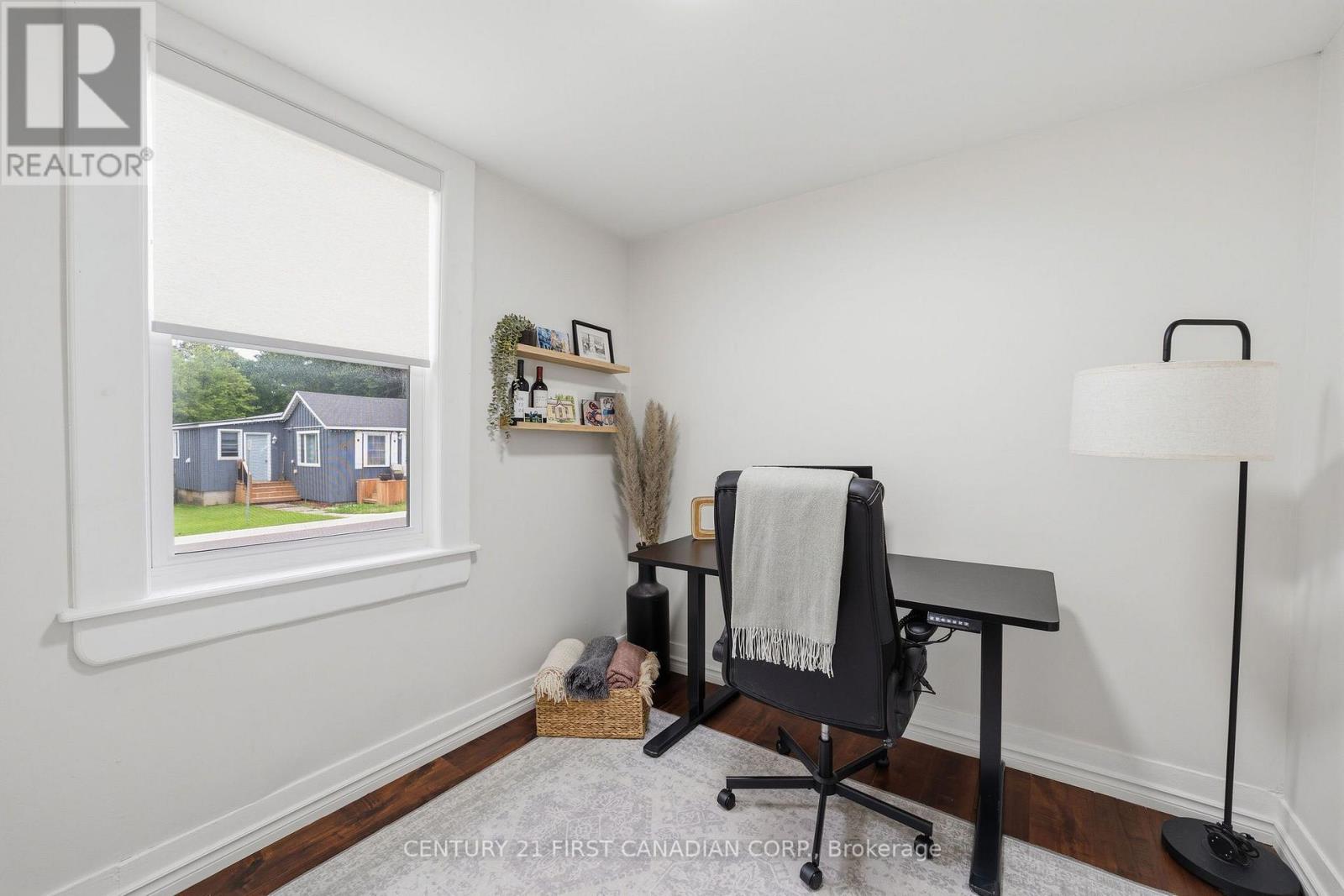201 WATER STREET - Image 16