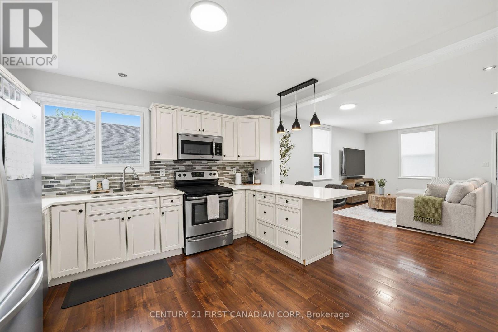 201 WATER STREET - 19