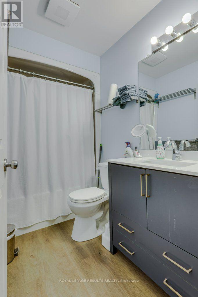 9232 EAST STREET - Image 24