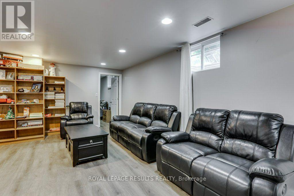 9232 EAST STREET - 27