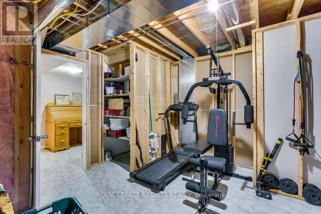 9232 EAST STREET - Image 41
