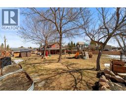 117 James Street, Bittern Lake, AB T0C0L0 Photo 35