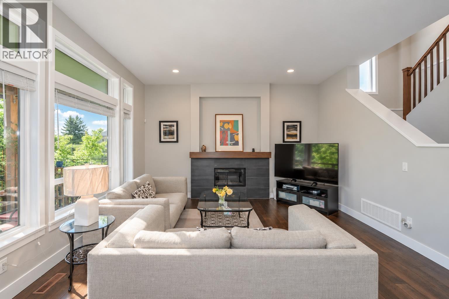 3511 PRINCETON AVENUE, Coquitlam — photo 7