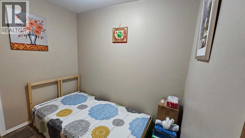 5006 45 Street - Image 36